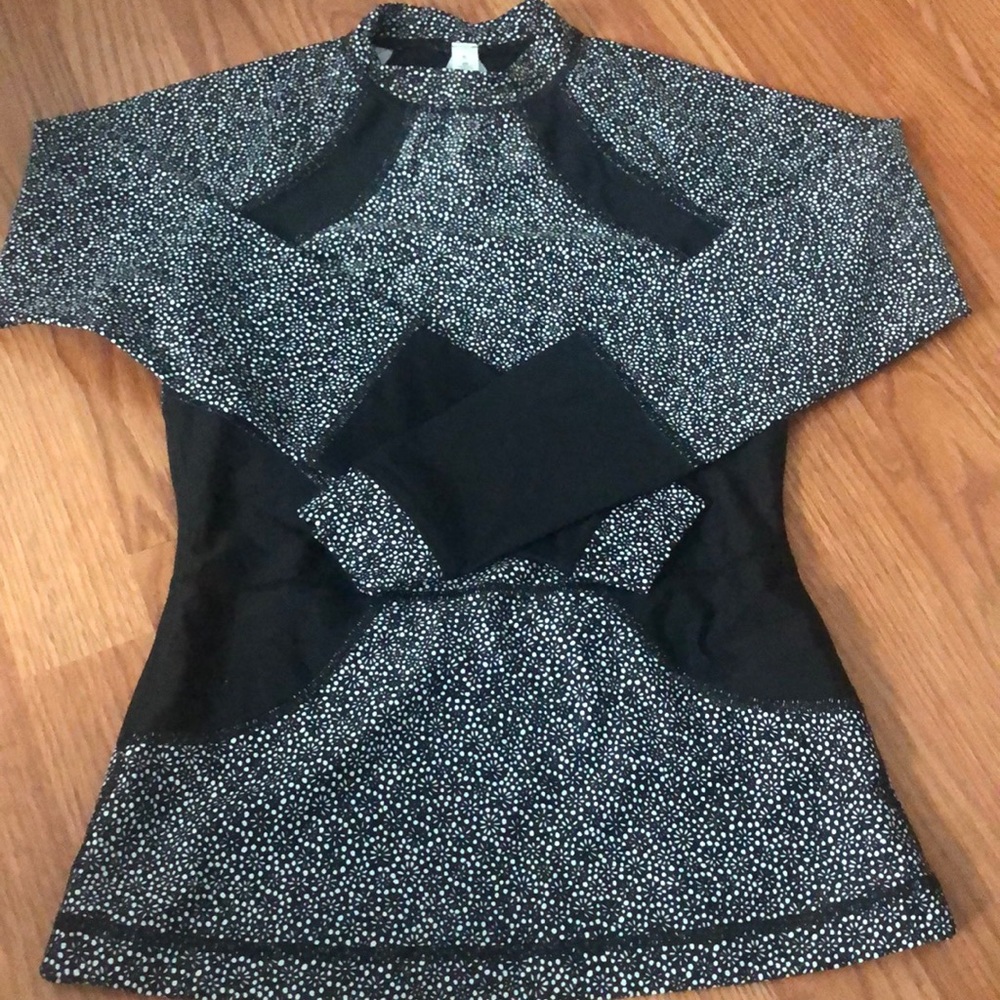 Lululemon rash guard